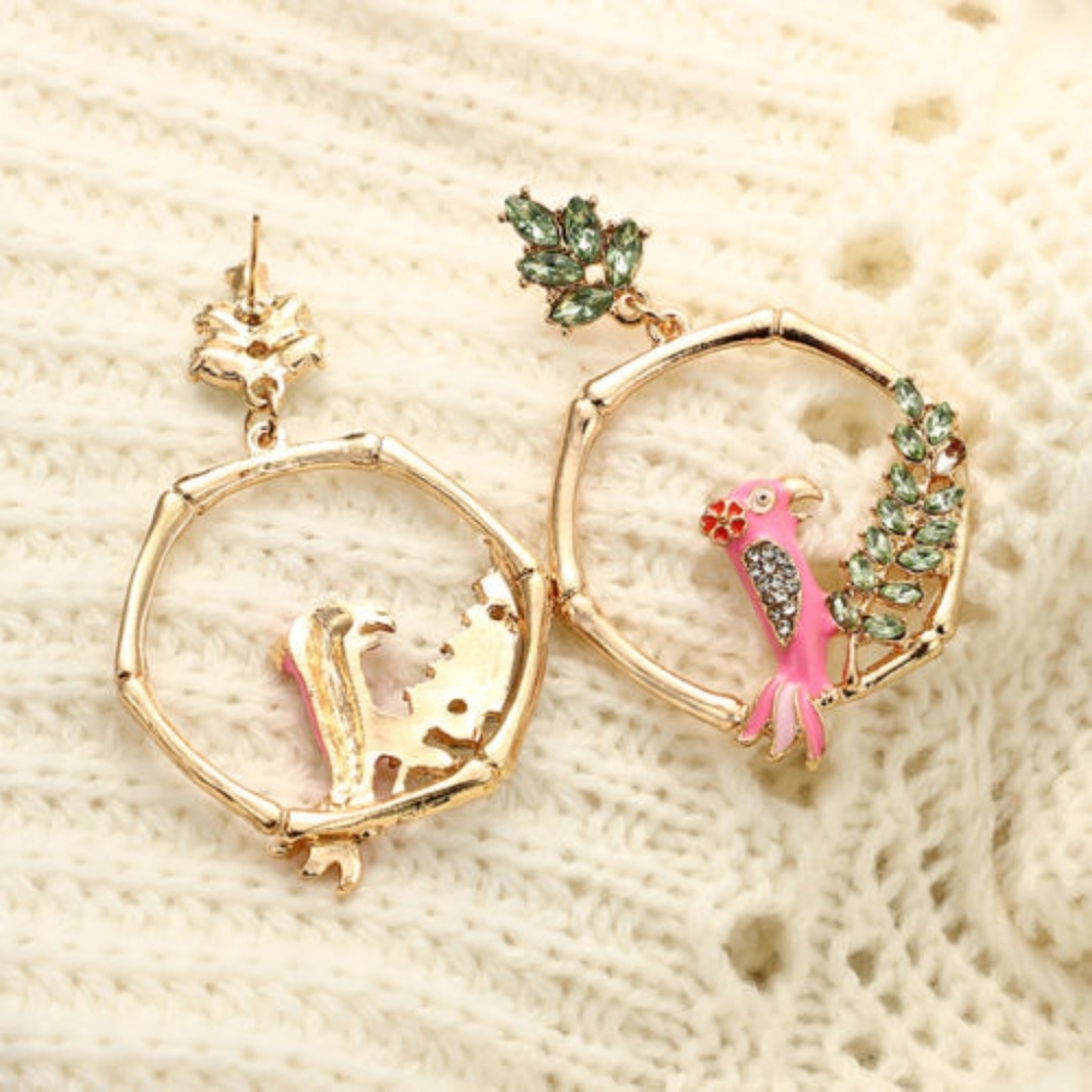 Bamboo Parrot Rhinestone Leaflet Hexagon Earrings - Picture 8 of 8